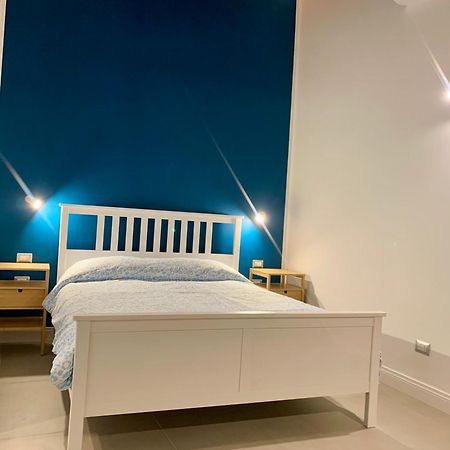 Fafa Apartment City Center 那不勒斯 外观 照片